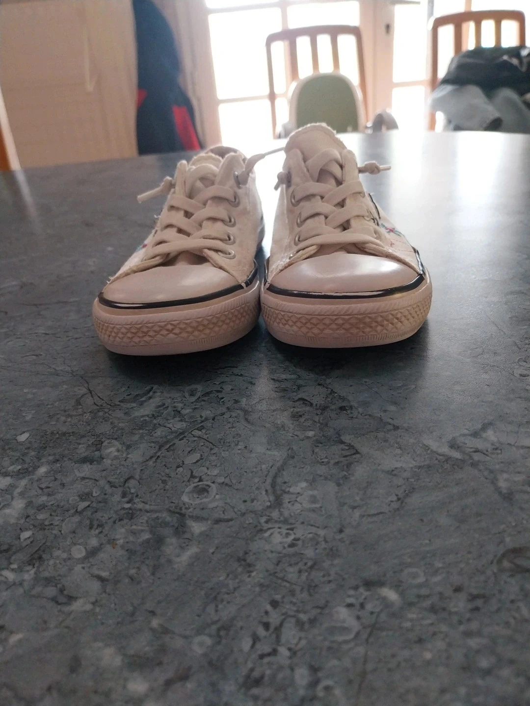 Canvas sneaker Size 33 – photo 3